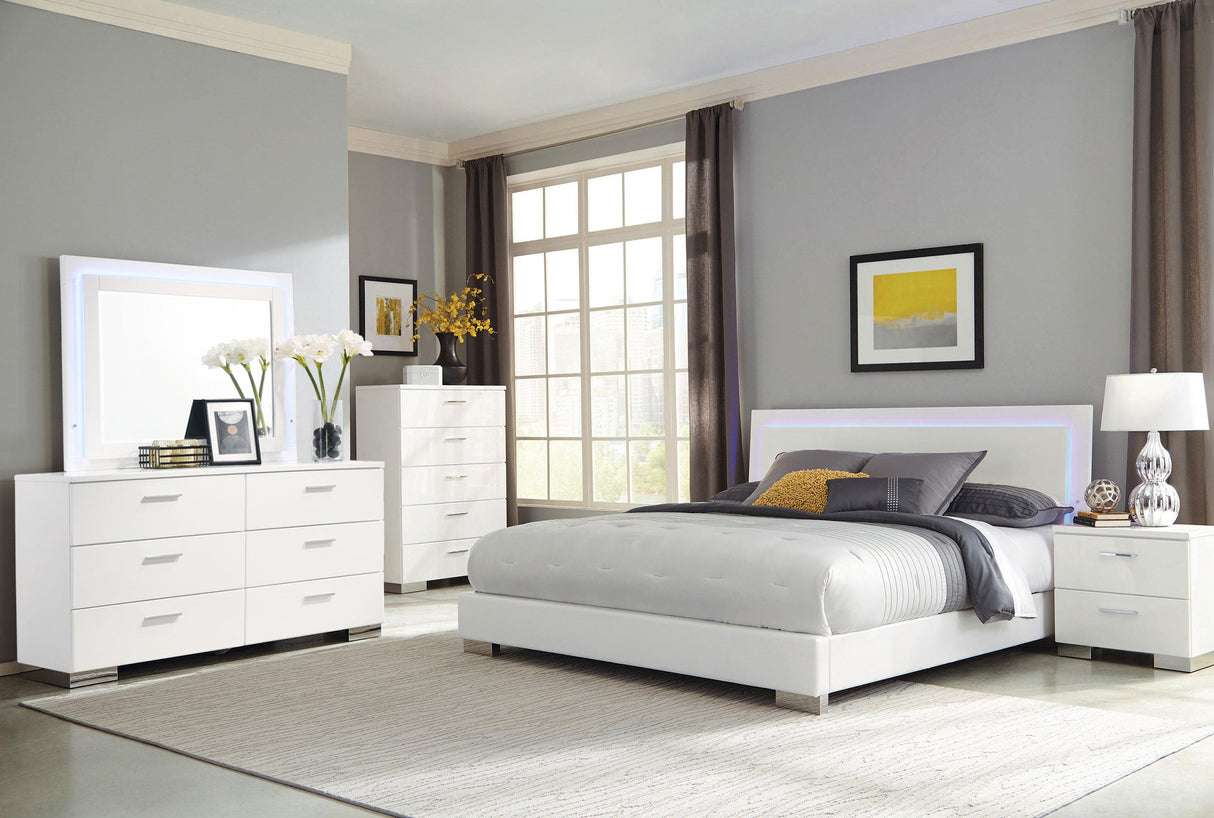 Coaster Felicity 5-piece Eastern King Bedroom Set White High Gloss