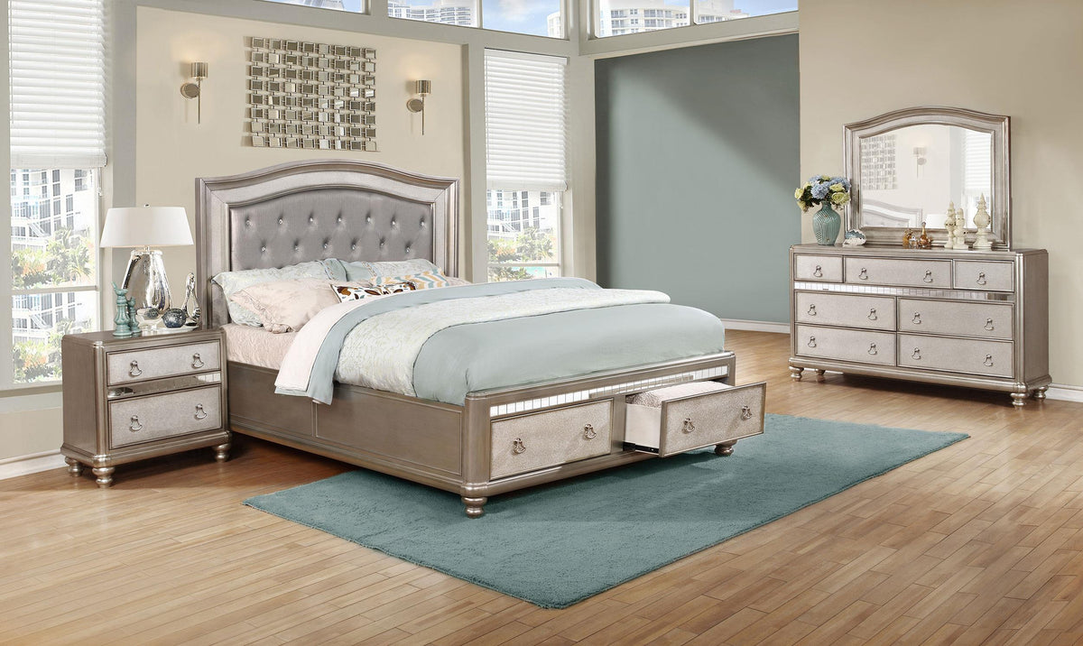 Coaster Bling Game 4-piece Eastern King Bedroom Set Platinum