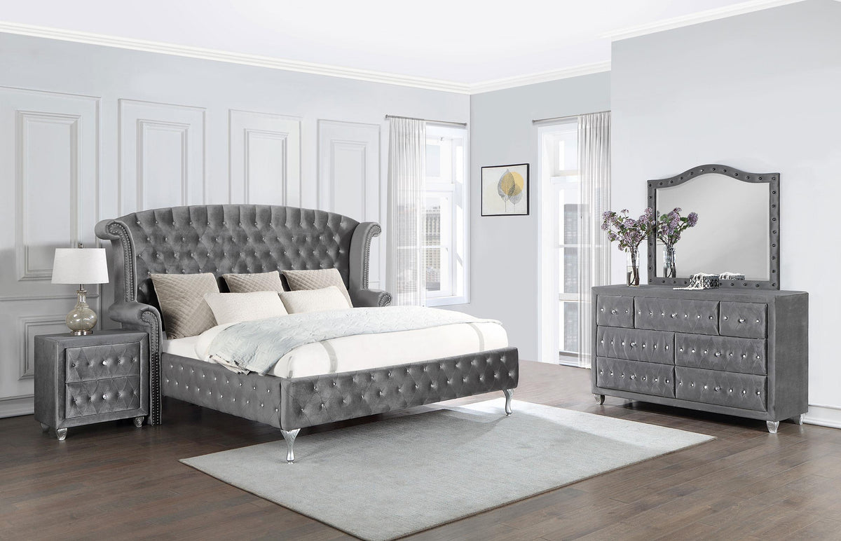 Coaster Deanna 4-piece California King Bedroom Set Grey