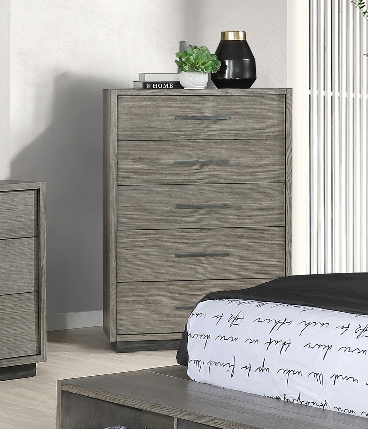 Coaster Derbyshire 5-drawer Bedroom Chest Grey Oak