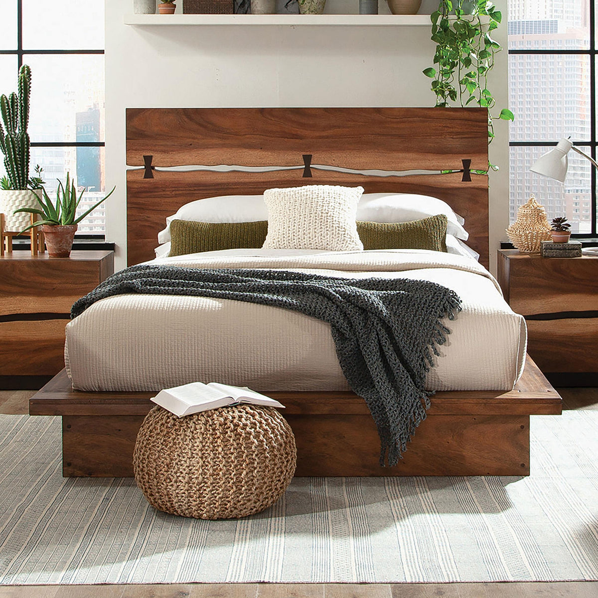 Coaster Winslow Wood California King Panel Bed Smokey Walnut