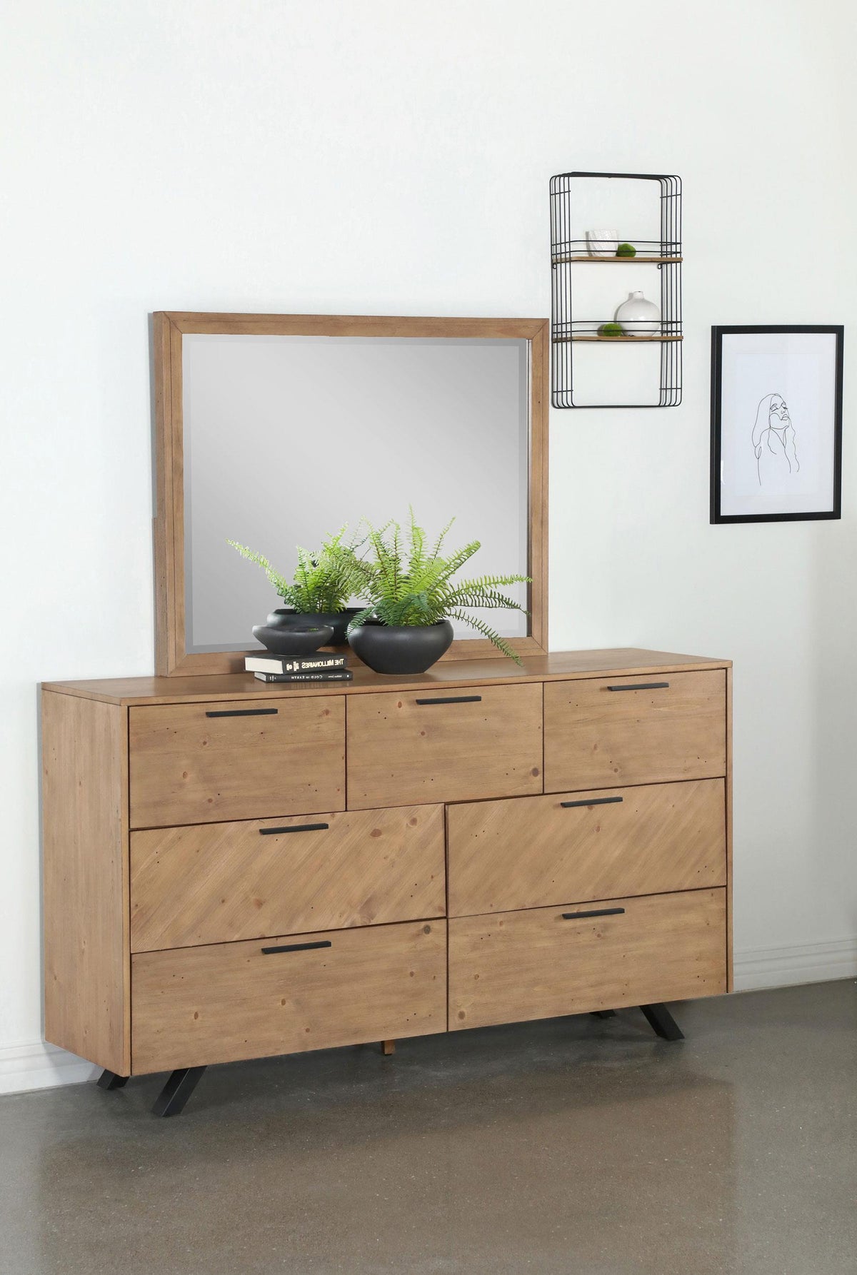 Coaster Taylor 7-drawer Dresser with Mirror Light Honey Brown