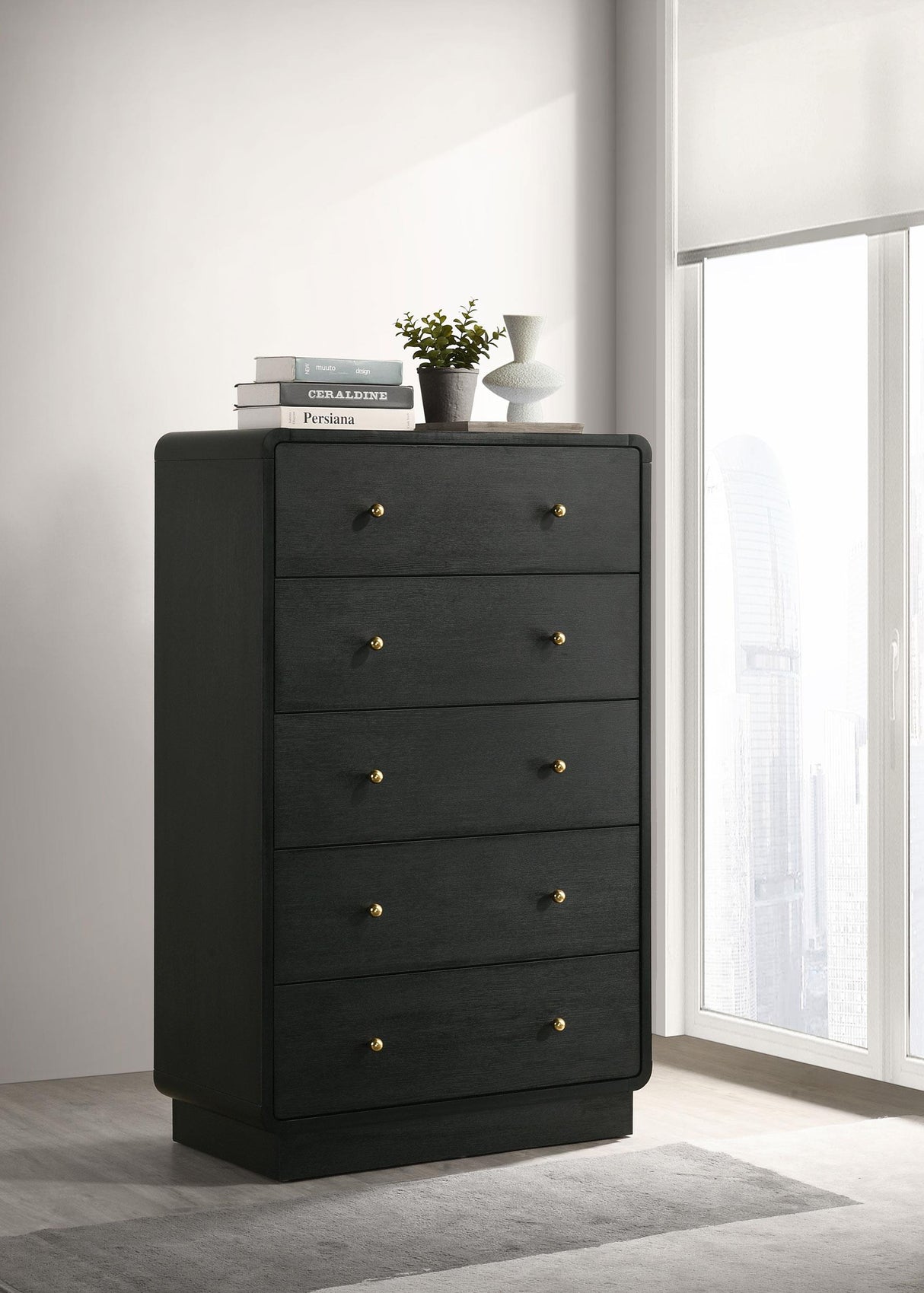 Coaster Cavelle 5-drawer Chest of Drawers Black