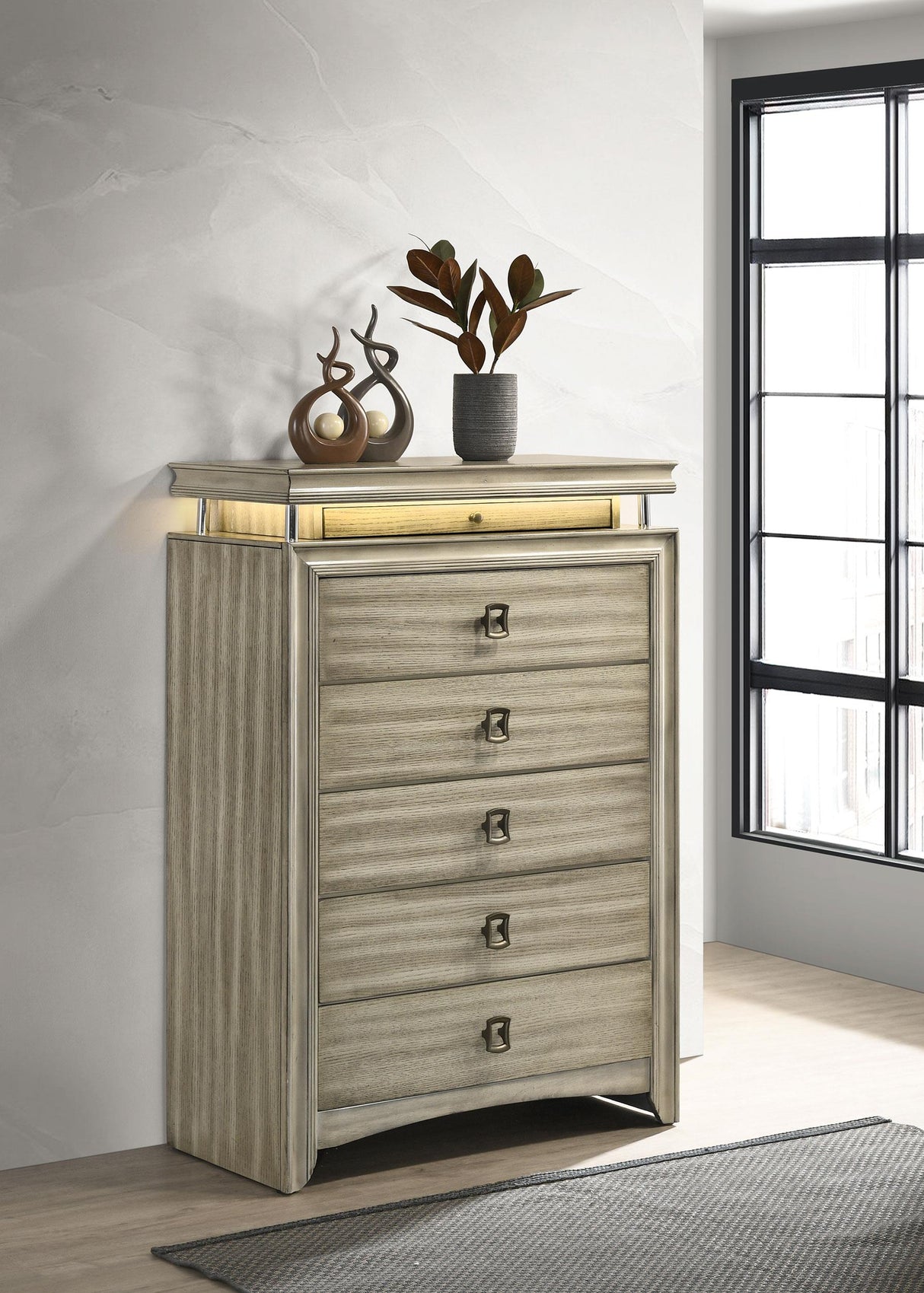 Coaster Giselle 6-drawer Bedroom Chest Rustic Beige