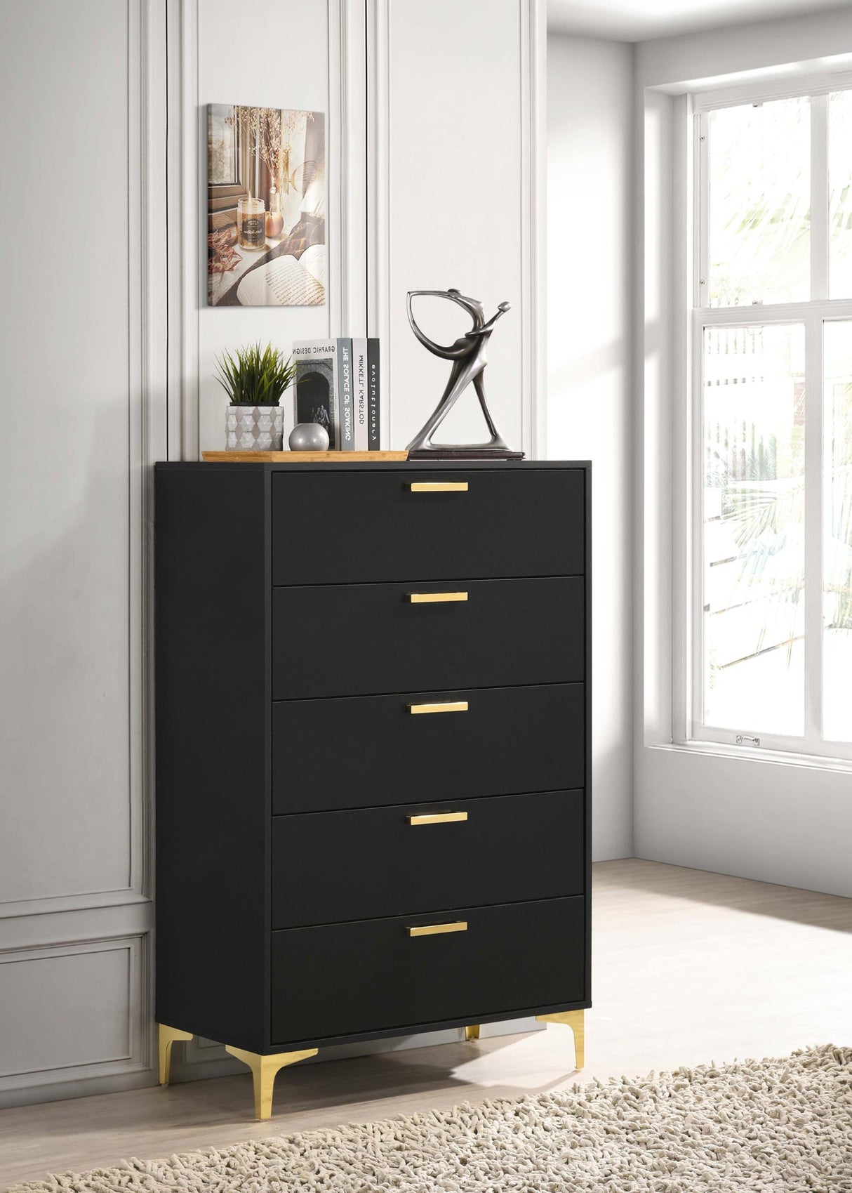Coaster Kendall 5-drawer Bedroom Chest Black