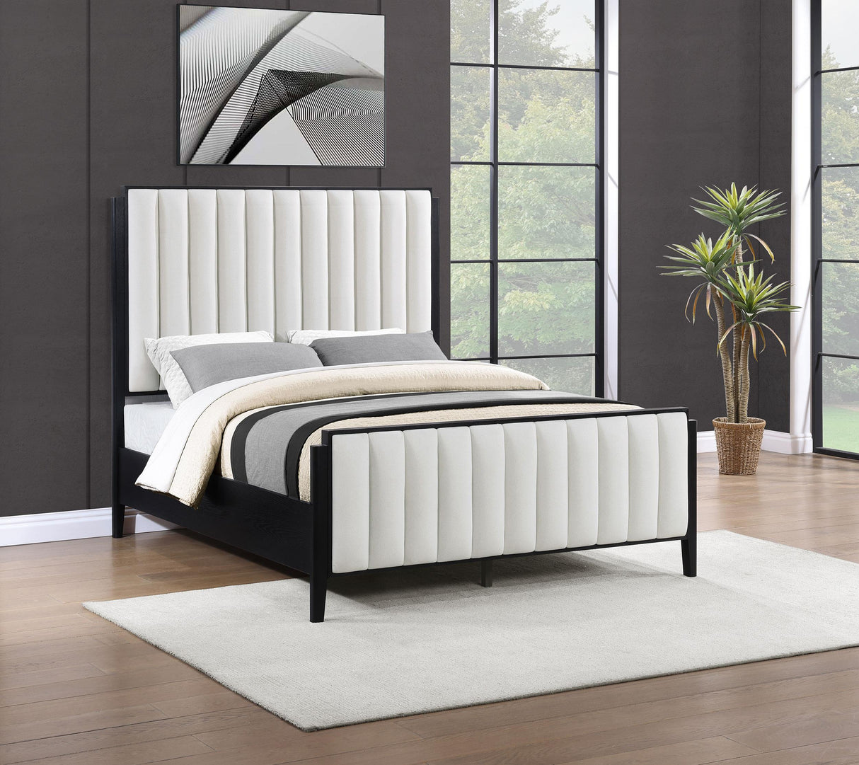 Coaster Brookmead 60-inch Upholstered Queen Bed Black