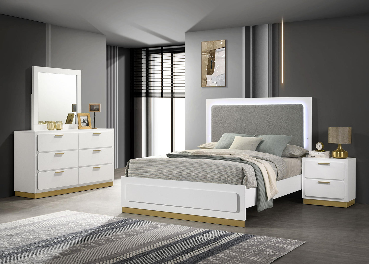 Coaster Caraway 4-piece Eastern King Bedroom Set White