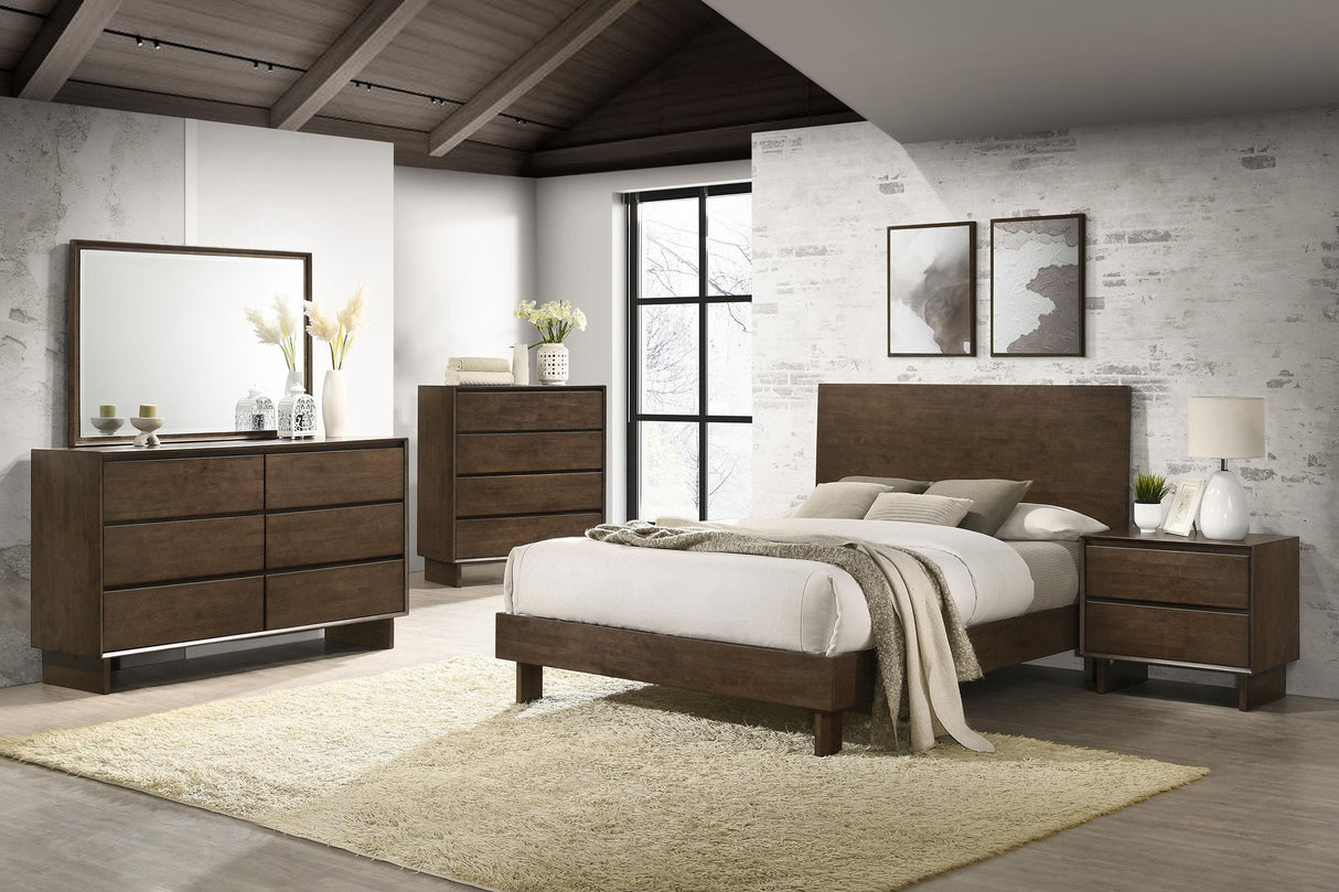 Coaster Glenwood 5-piece Eastern King Bedroom Set Warm Brown