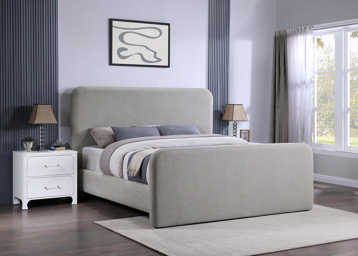 Coaster Wren Upholstered Eastern King Panel Bed Grey