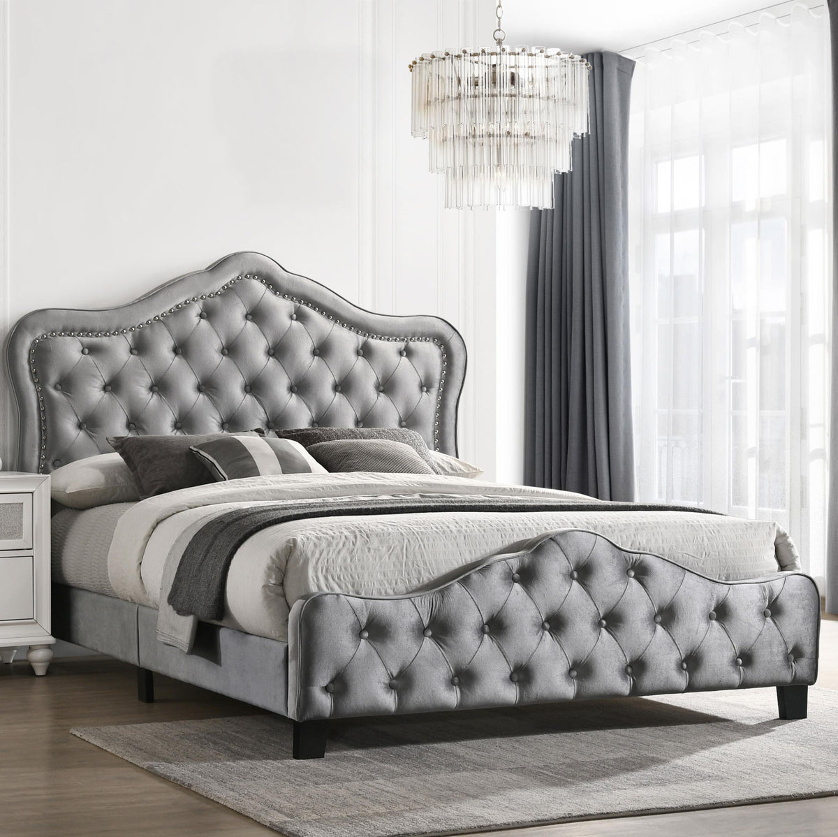 Coaster Bella Upholstered Eastern King Panel Bed Grey