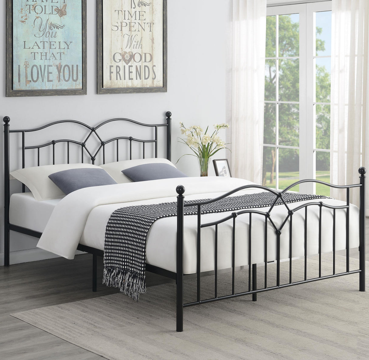 Coaster Klossen Metal Queen Open Frame Bed Black