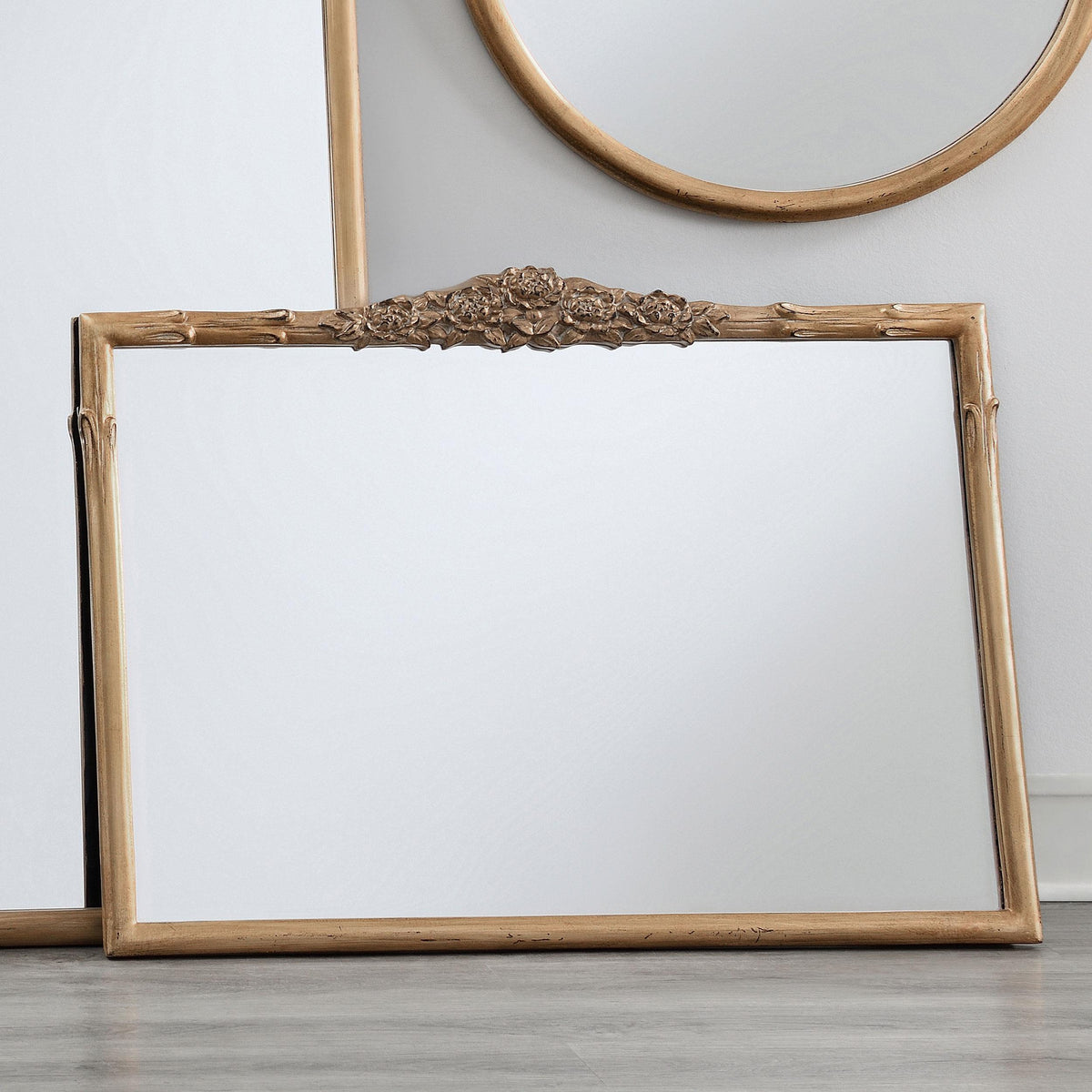 Coaster Sylvie 40 x 30 Inch French Provincial Mantle Mirror Gold