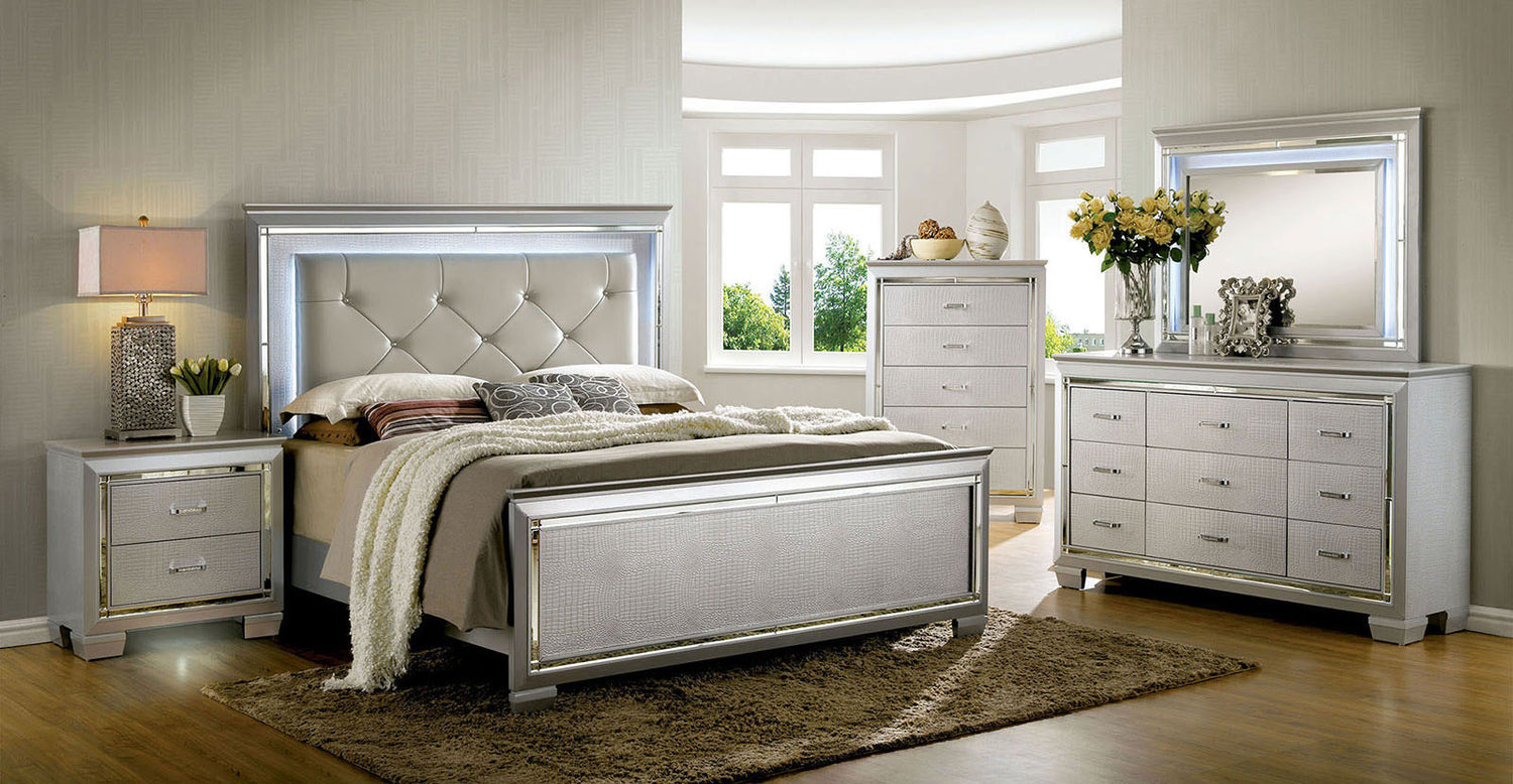 Bellanova 5 Pc. Queen Bedroom Set w/ Chest