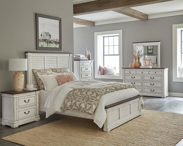 Coaster Hillcrest 4-piece Eastern King Bedroom Set Distressed White