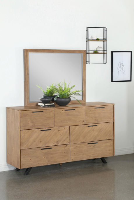 Coaster Taylor 7-drawer Dresser with Mirror Light Honey Brown