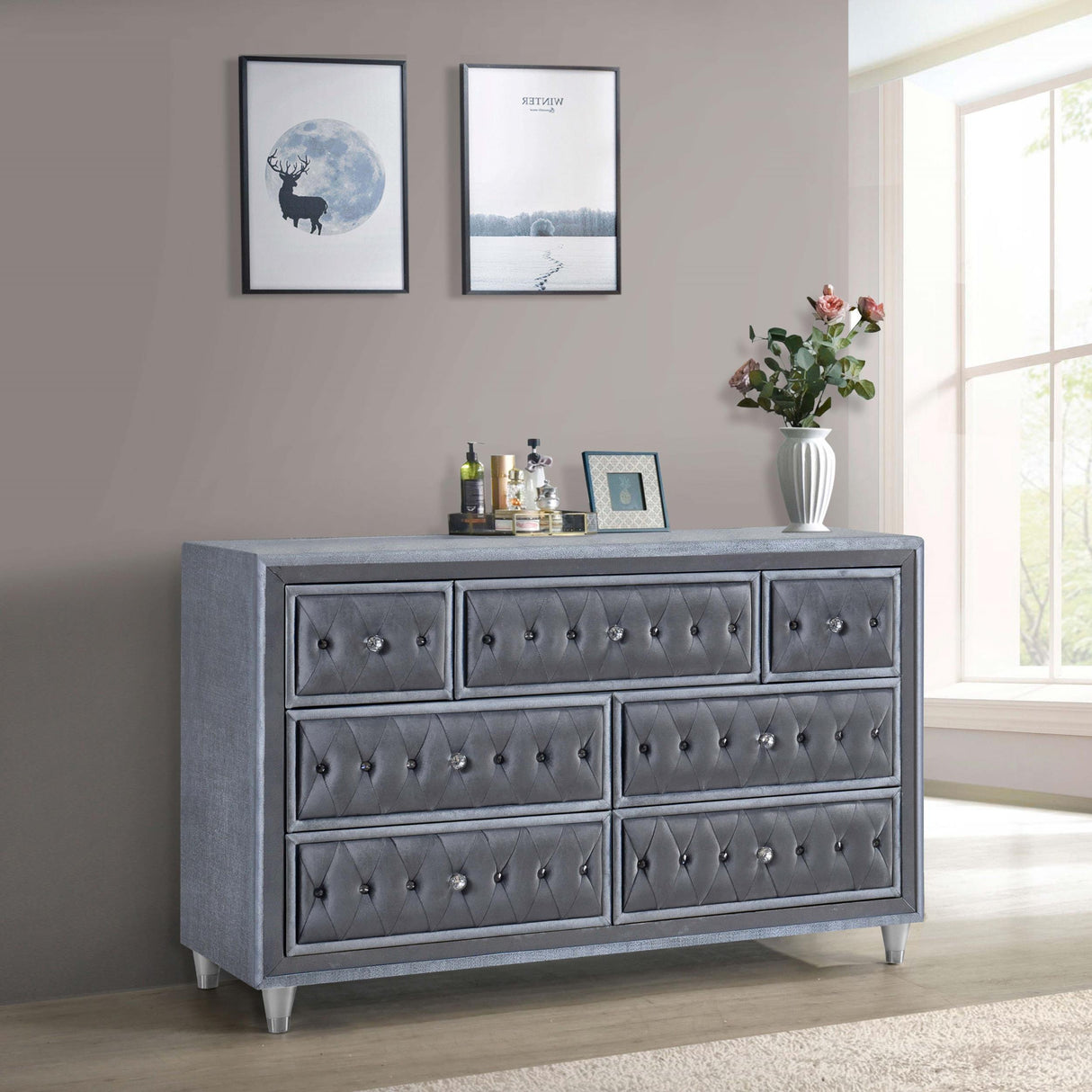 Coaster Antonella 7-drawer Upholstered Dresser Grey