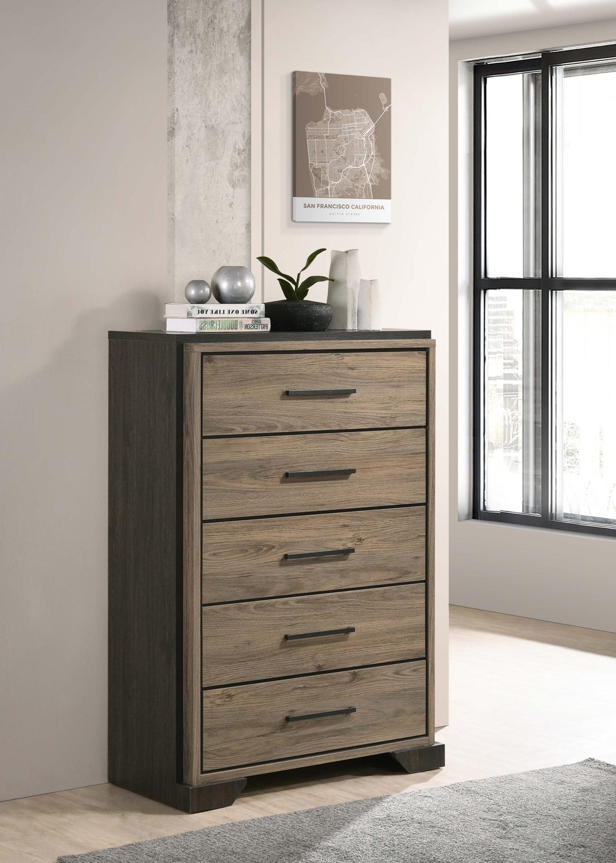 Coaster Baker 5-drawer Bedroom Chest Light Taupe