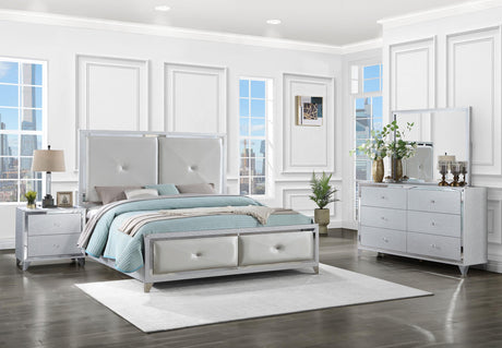 Coaster Larue 4-piece Queen Bedroom Set Silver