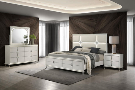 Coaster Olivia 4-piece California King Bedroom Set Pearl White