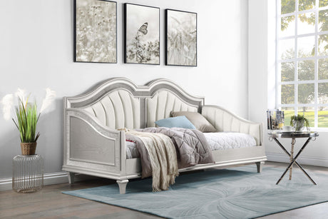 Coaster Evangeline Upholstered Twin Daybed Silver Oak