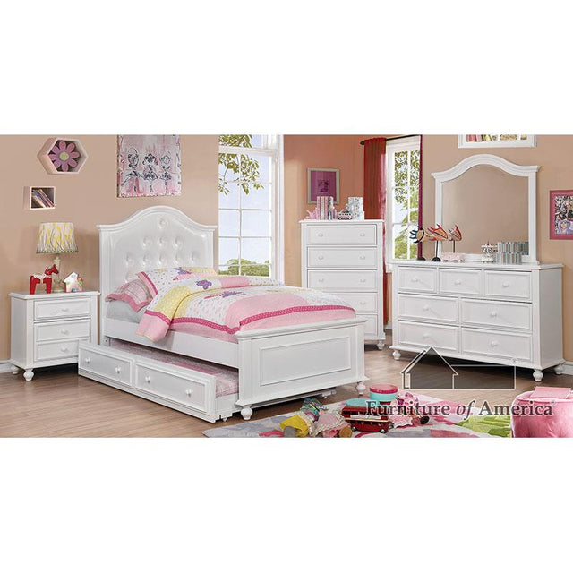 Furniture of America Olivia Chest, White