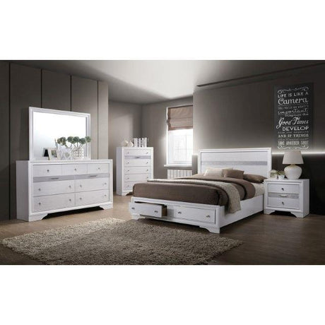 Furniture of America Chrissy Mirror, White