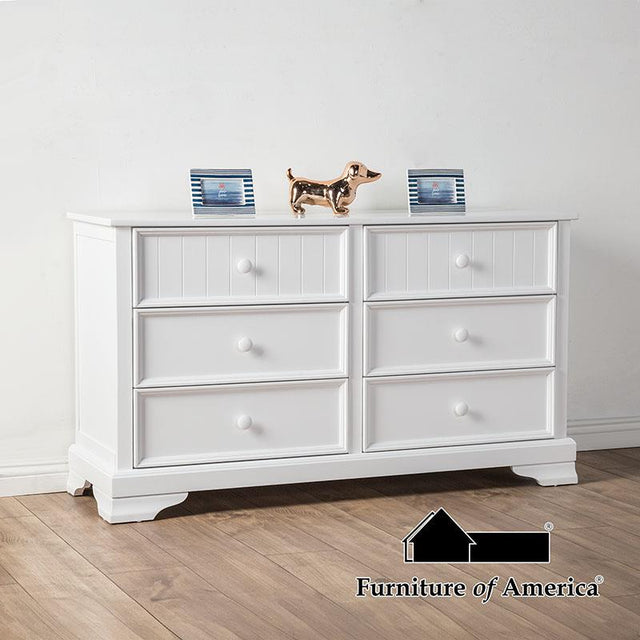 Furniture of America Fanton Dresser, White